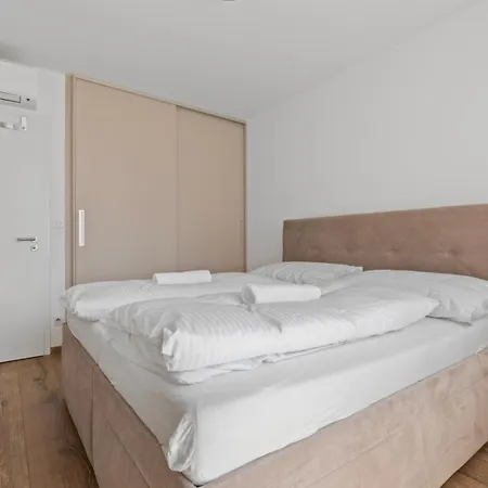 Lam White - Free Parking - Ac Apartment Bratislava