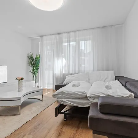 Apartment Lam White - Free Parking - Ac Pressburg