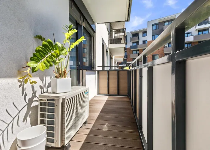 Lam White - Free Parking - Ac *